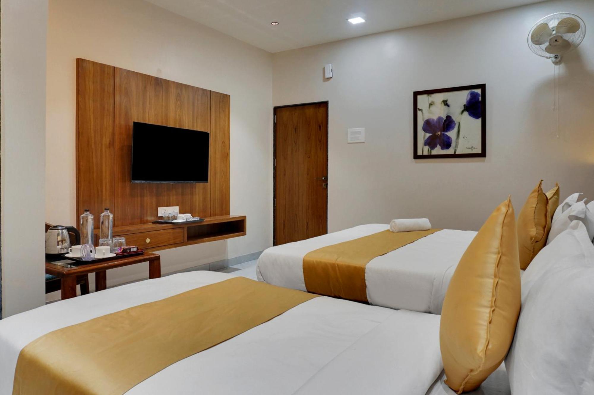 Hotel Sayba Executive Pune Dış mekan fotoğraf