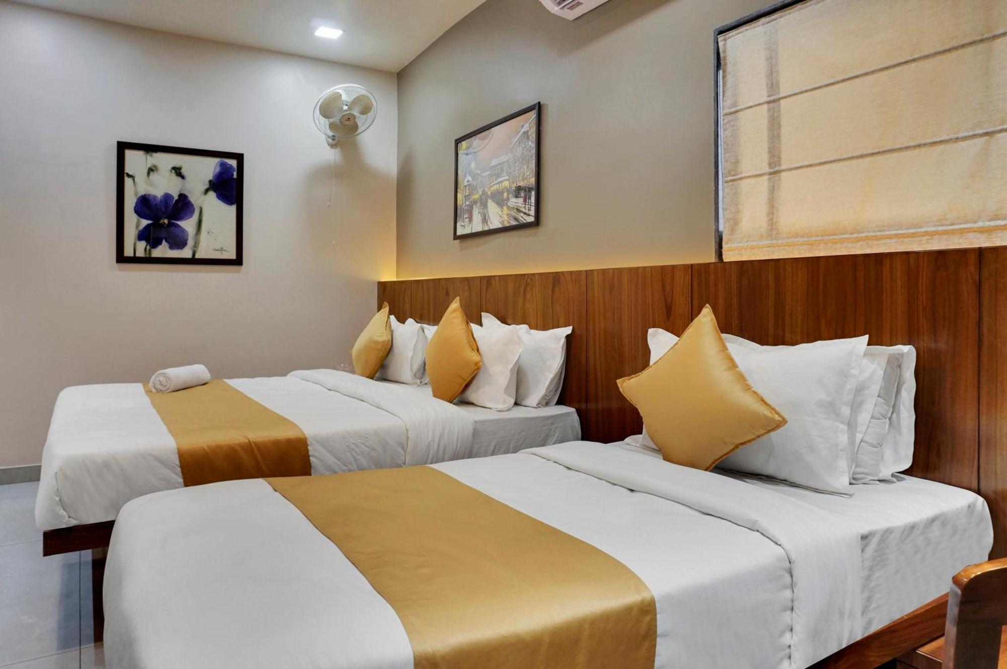Hotel Sayba Executive Pune Dış mekan fotoğraf