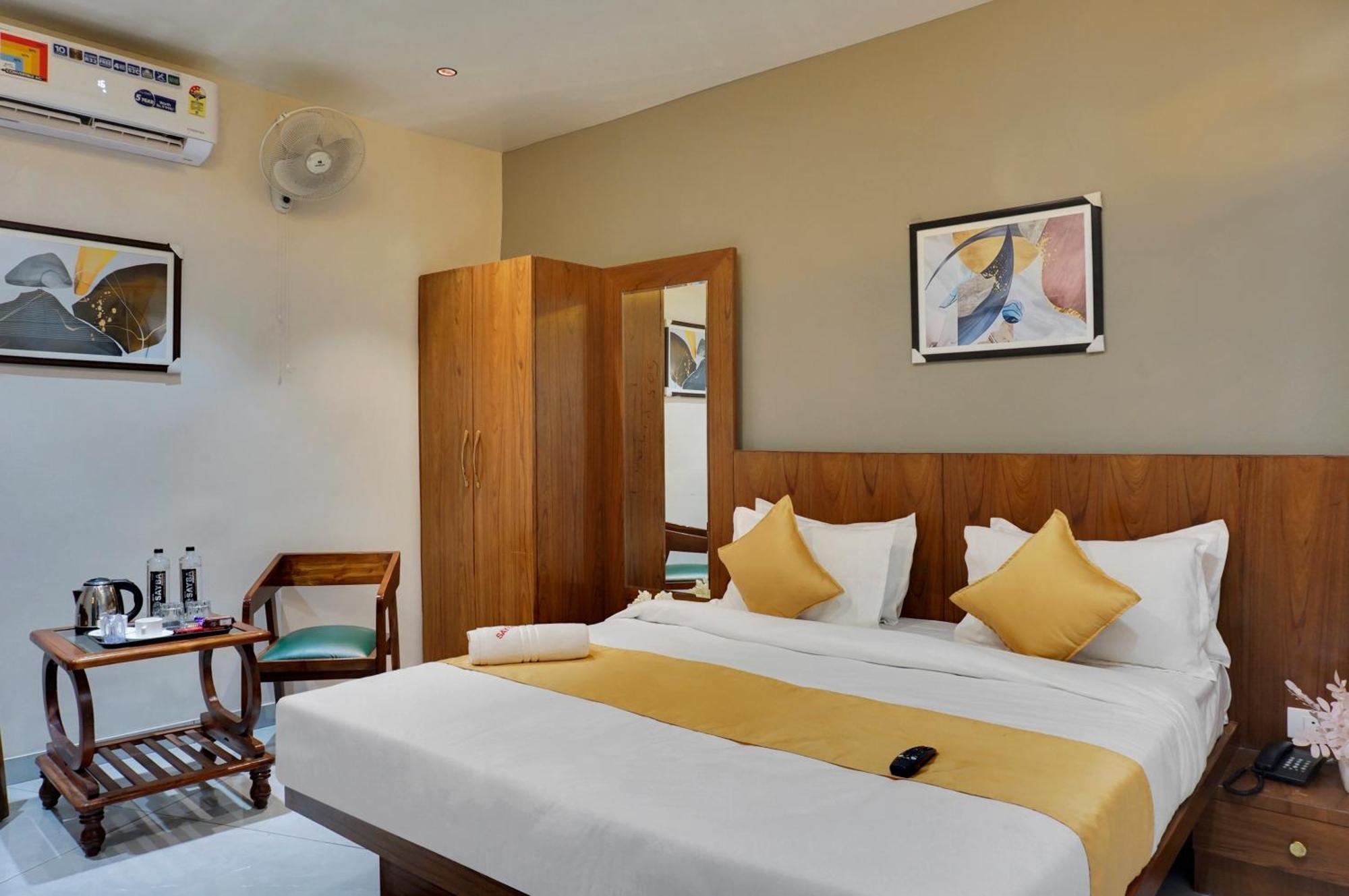 Hotel Sayba Executive Pune Dış mekan fotoğraf